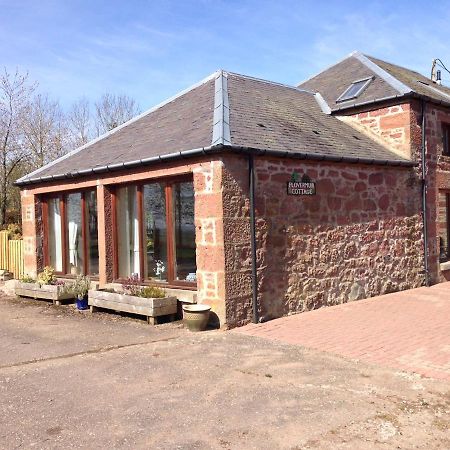 Plovermuir Cottage เคียร์รีเมอร์ ภายนอก รูปภาพ