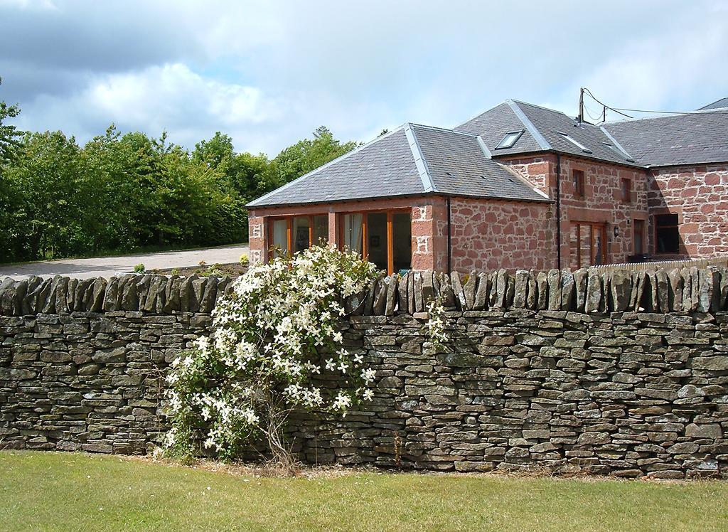 Plovermuir Cottage เคียร์รีเมอร์ ภายนอก รูปภาพ